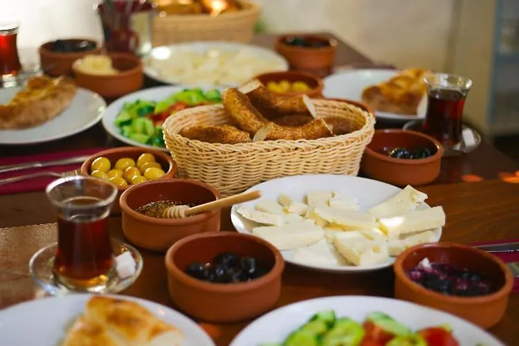 Ados Hotel Çeşme 2*,
