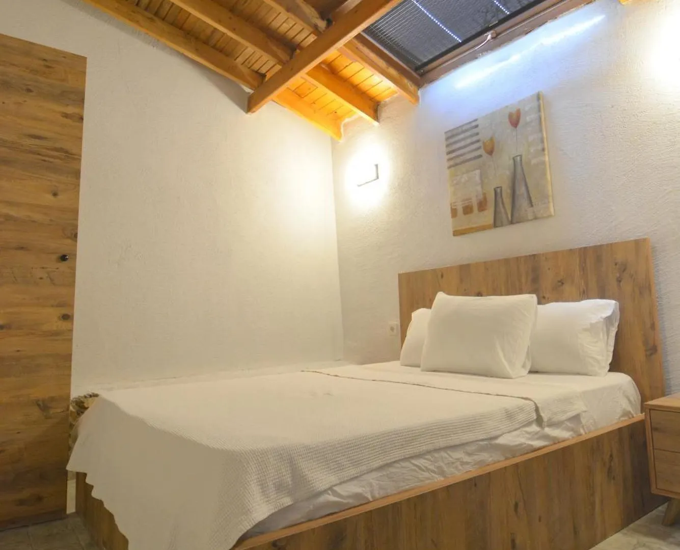 Ados Hotel Çeşme